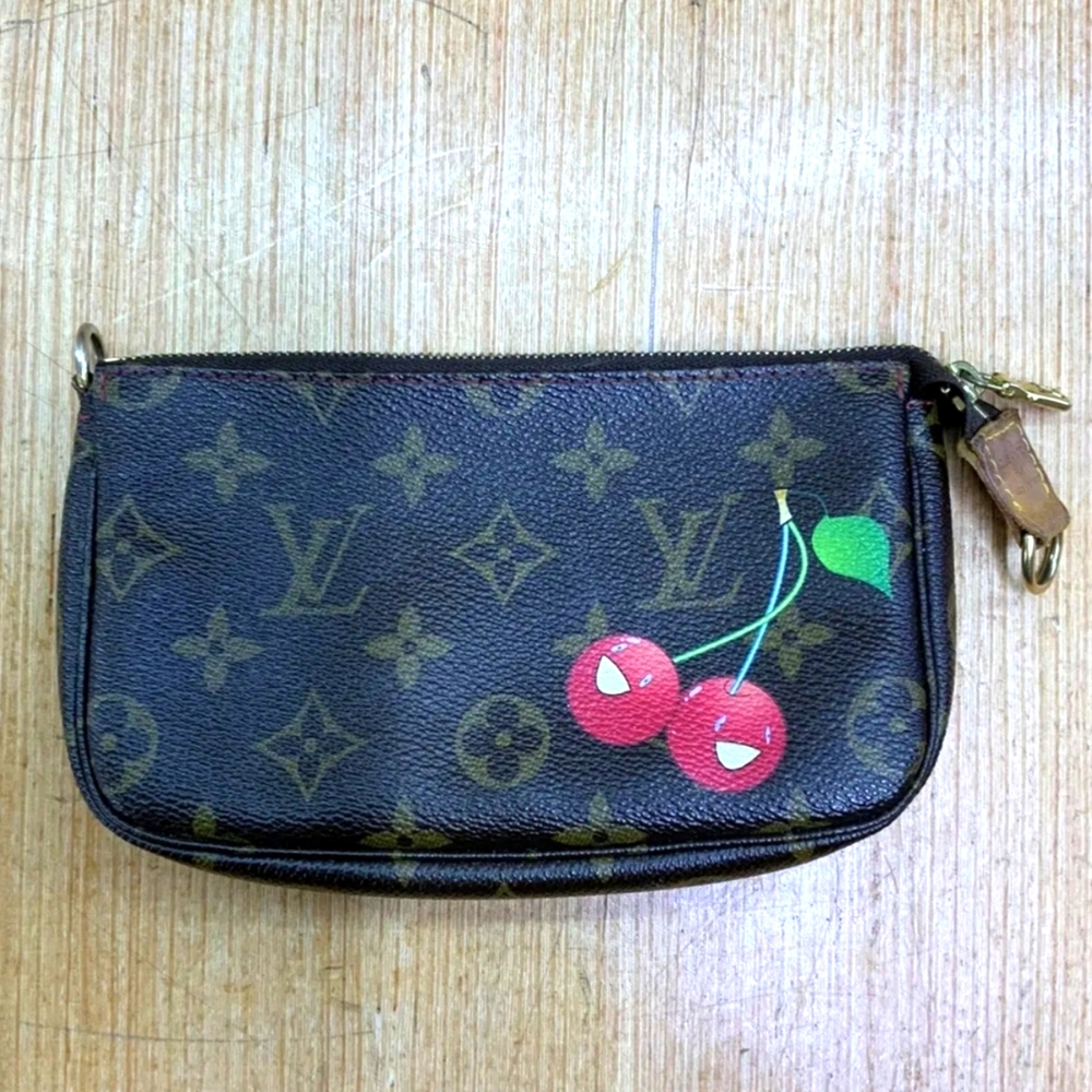 ❌NOT FOR SALE❌Louis Vuitton x Takashi Murakami Cerises Pochette Accessories